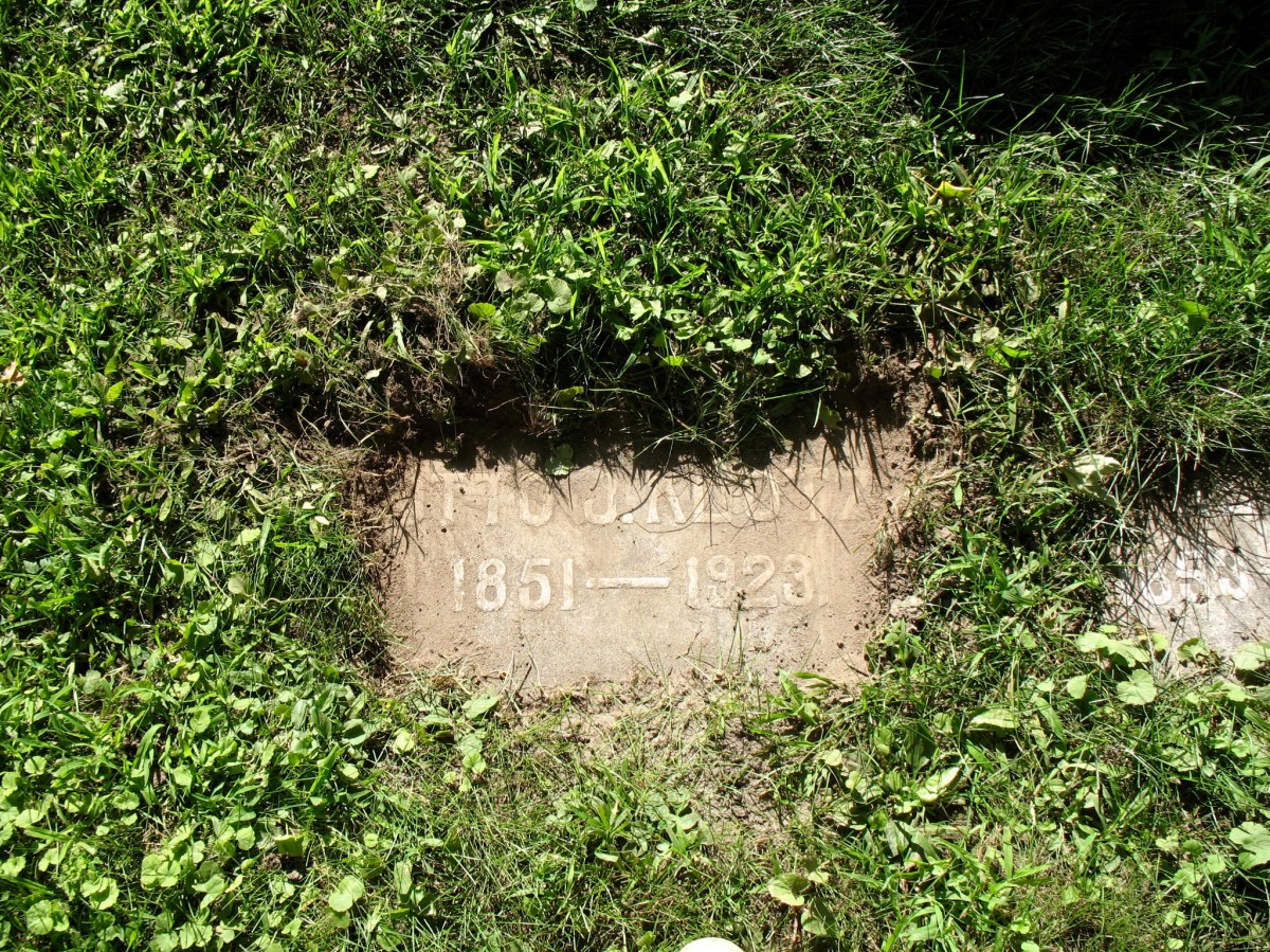 Burial marker for Otto Klotz, Beechwood Cemetery, Ottawa, Ontario